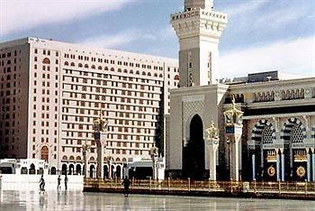 Taiba Suites Madinah Медина Екстериор снимка The Grand Mosque in Mecca