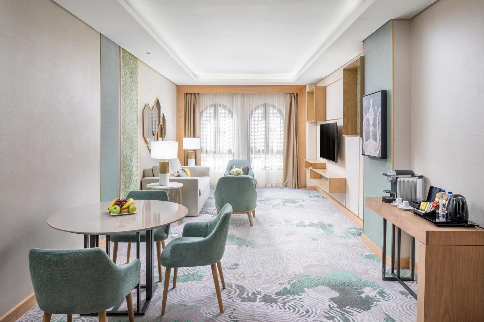 Taiba Suites Madinah Медина Екстериор снимка