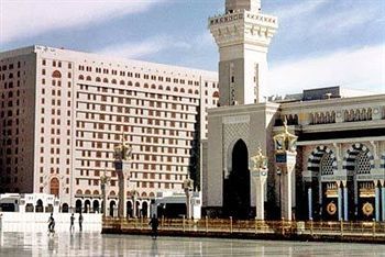 Taiba Suites Madinah Медина Екстериор снимка The Grand Mosque in Mecca