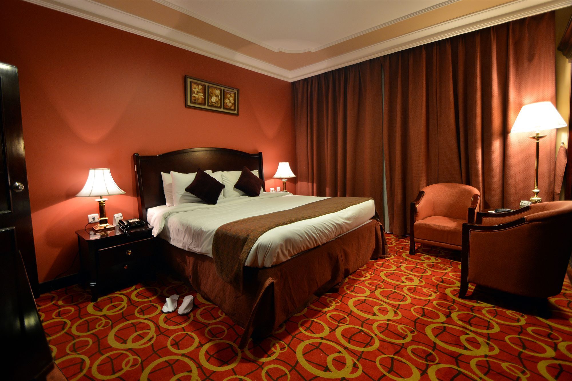 Taiba Suites Madinah Медина Екстериор снимка A room at the hotel