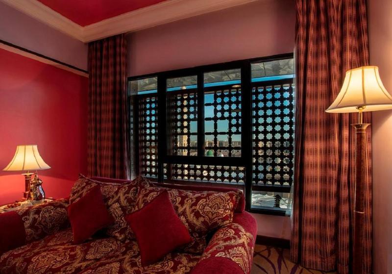 Taiba Suites Madinah Медина Екстериор снимка A room at the hotel